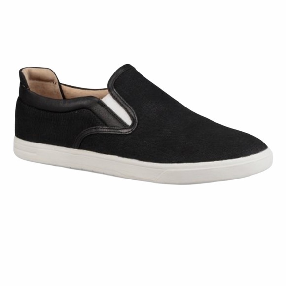UGG | Shoes | Ugg Mens Mateo Canvas Slipon Black Shoe | Poshmark display picture 2
